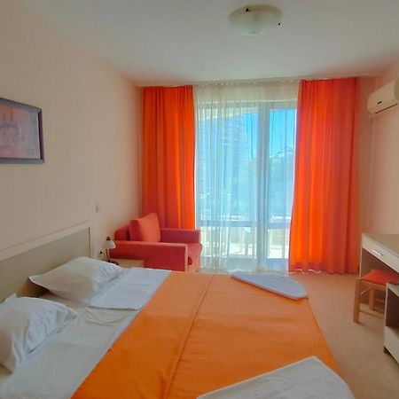 Holiday Apartcomplex Royal Sun 阳光海滩 外观 照片