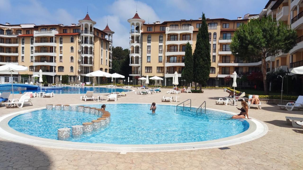 Holiday Apartcomplex Royal Sun 阳光海滩 外观 照片